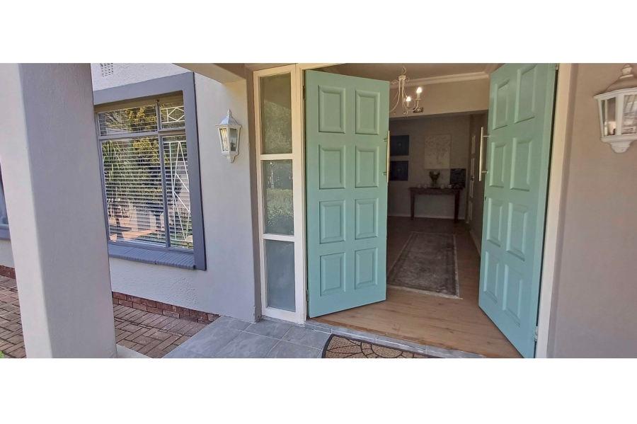 4 Bedroom Property for Sale in Jim Fouchepark Free State